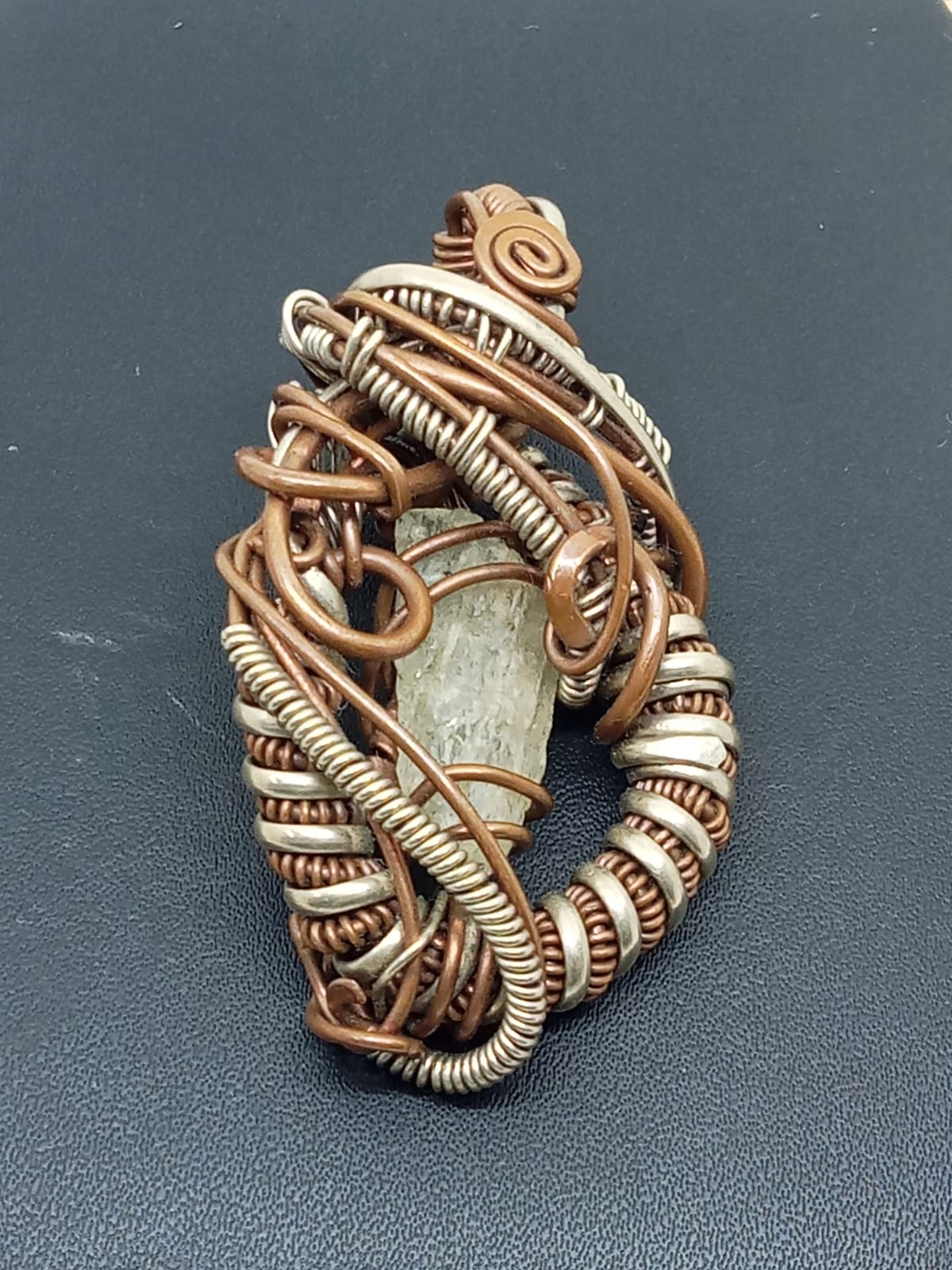 Dije Heliodoro - Sol mineral - joyería artesanal FACET