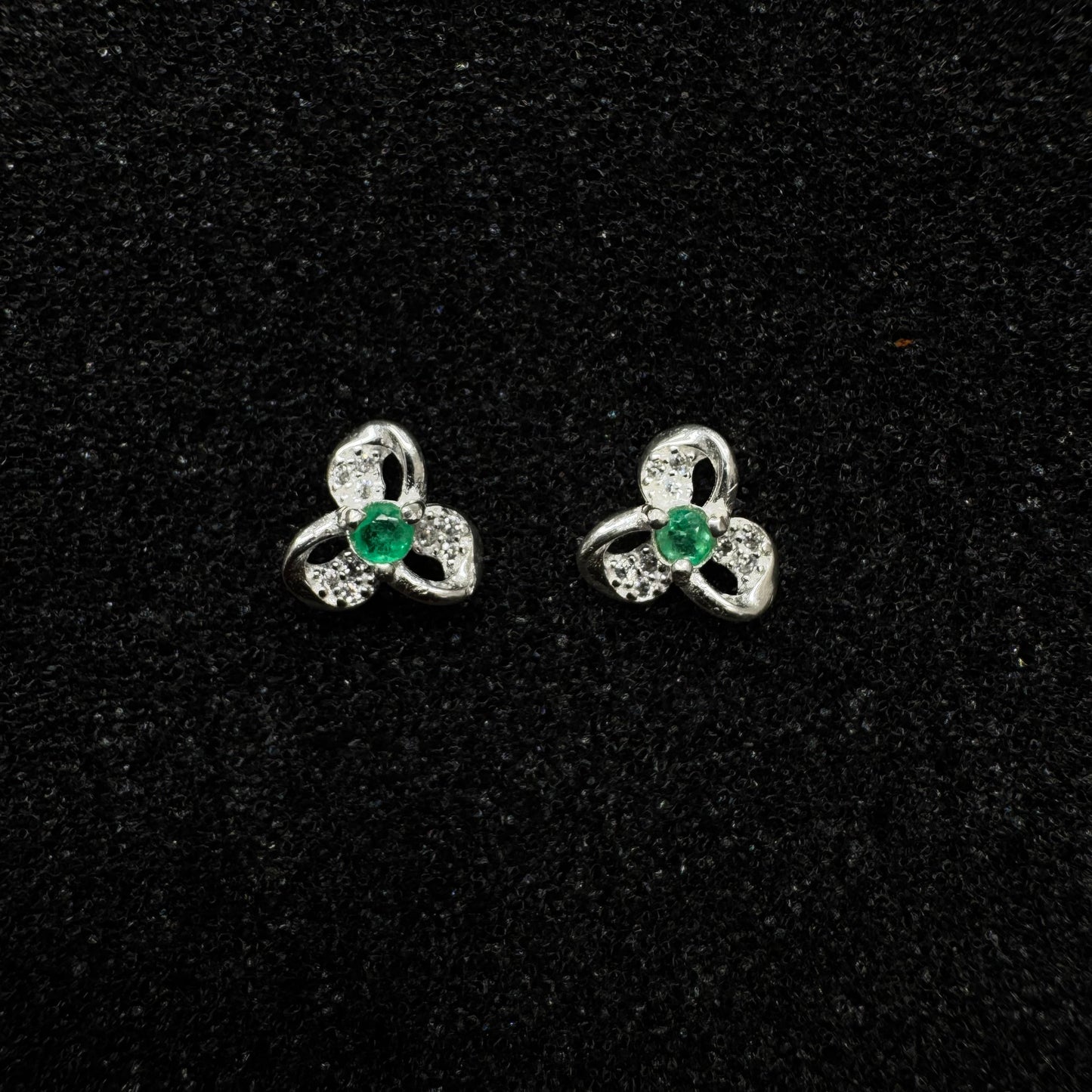 Aretes Trébol de Luz