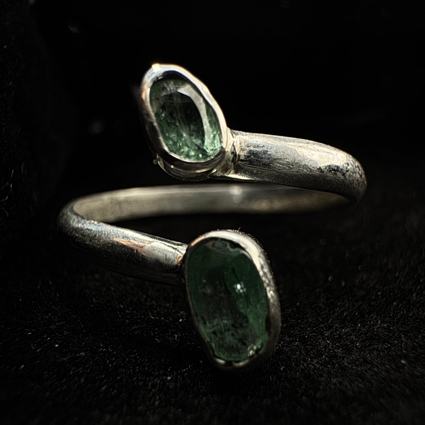 Anillo Doble Esmeralda Artesanal Hecho a Mano