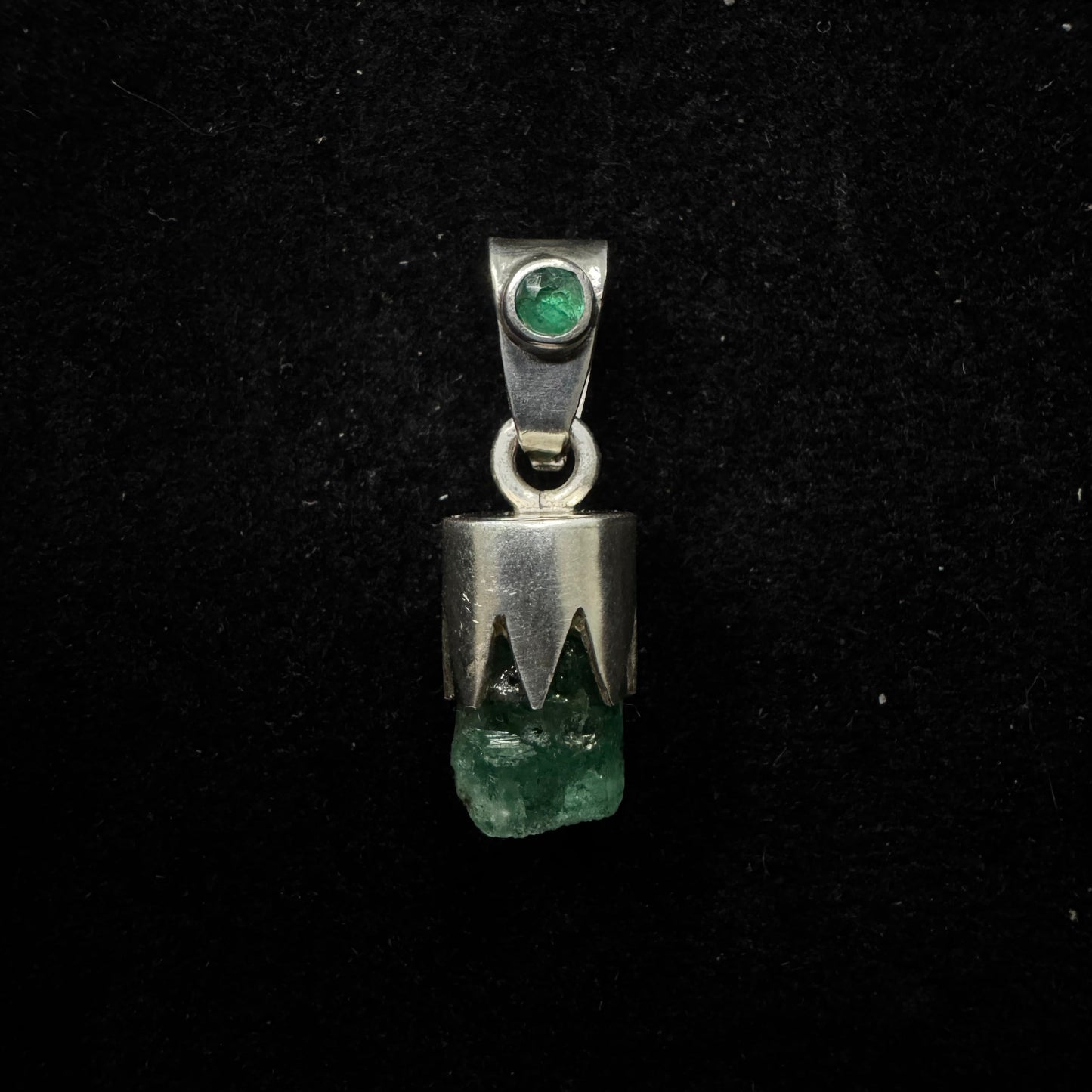 Dije Talismán de Esmeralda - Canutillo