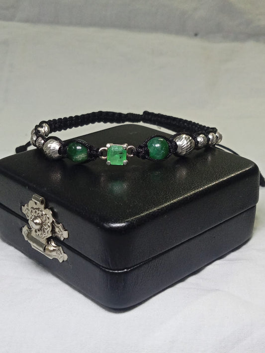 Pulsera Tejida Jade Esmeralda - Luz de origen - joyería artesanal FACET