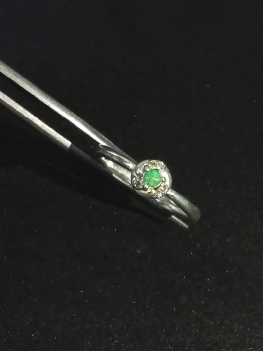 Anillo Esmeralda Media Sencilla - Luz de origen - joyería artesanal FACET