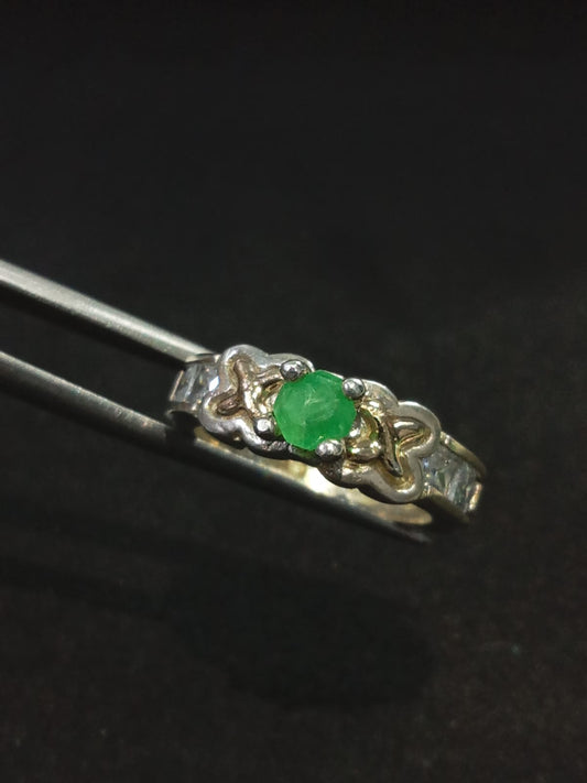 Anillo Esmeralda Mediana en Oro y Plata - Luz de origen - joyería artesanal FACET