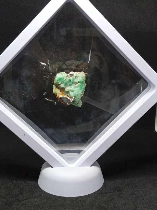 Gema Esmeralda natural - Luz de origen - joyería artesanal FACET