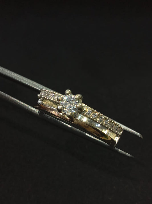 Anillo Moissanita Laminado en Oro - Punto de luz - joyería artesanal FACET