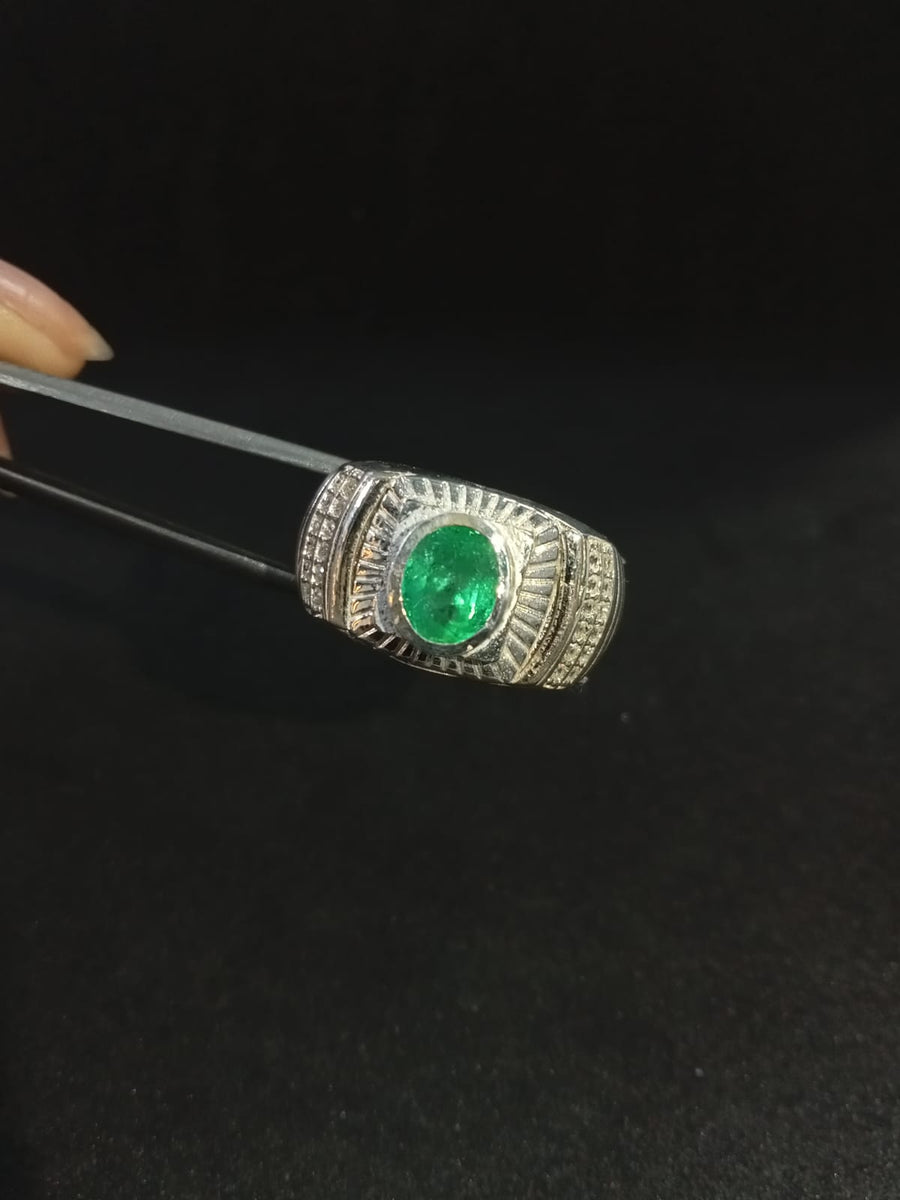 Anillo Esmeralda Grande Alta - Luz de origen - joyería artesanal FACET
