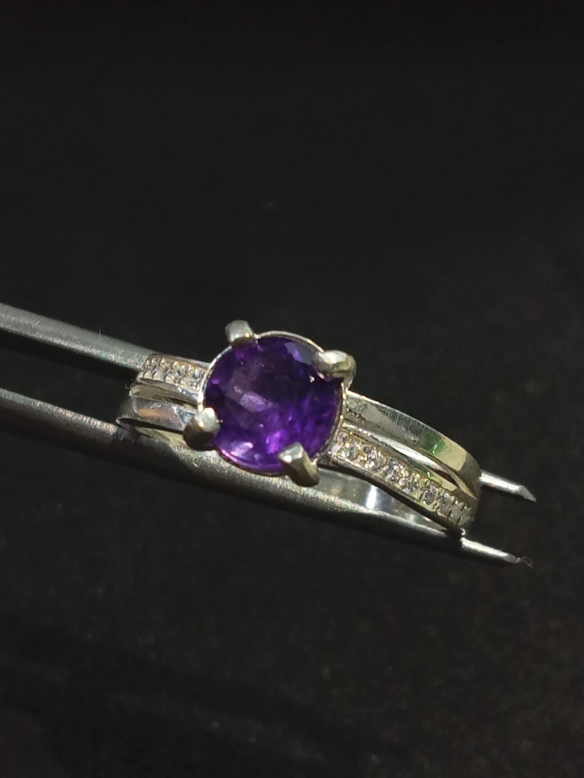 Anillo Amatista Boliviana - Calma violeta - joyería artesanal FACET